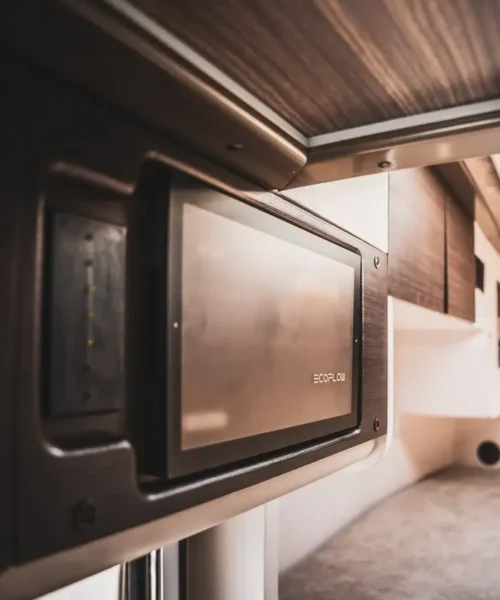 Navara Motohome (9)