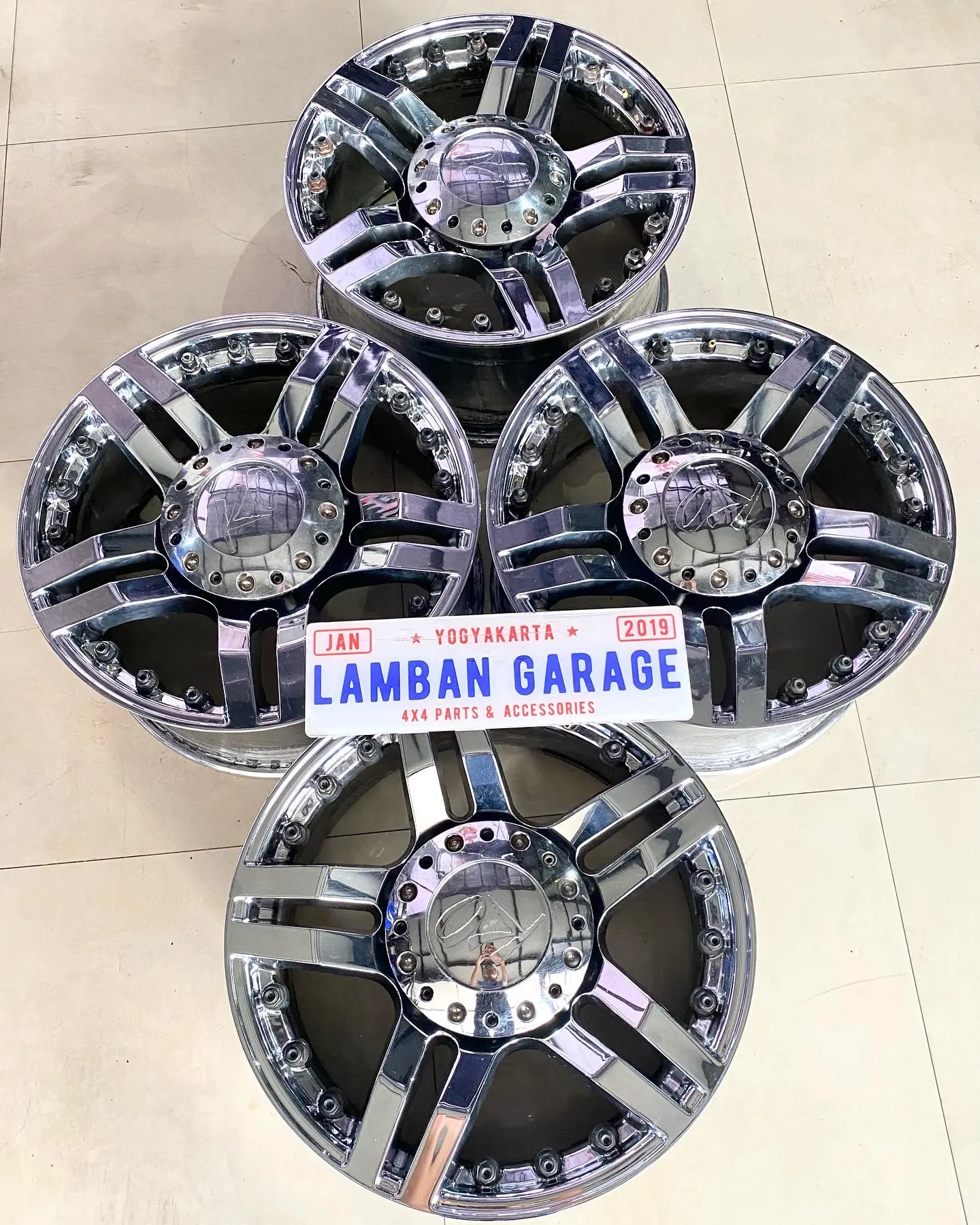 SECOND ITEM - Velg KO chrome 20x9 5x127